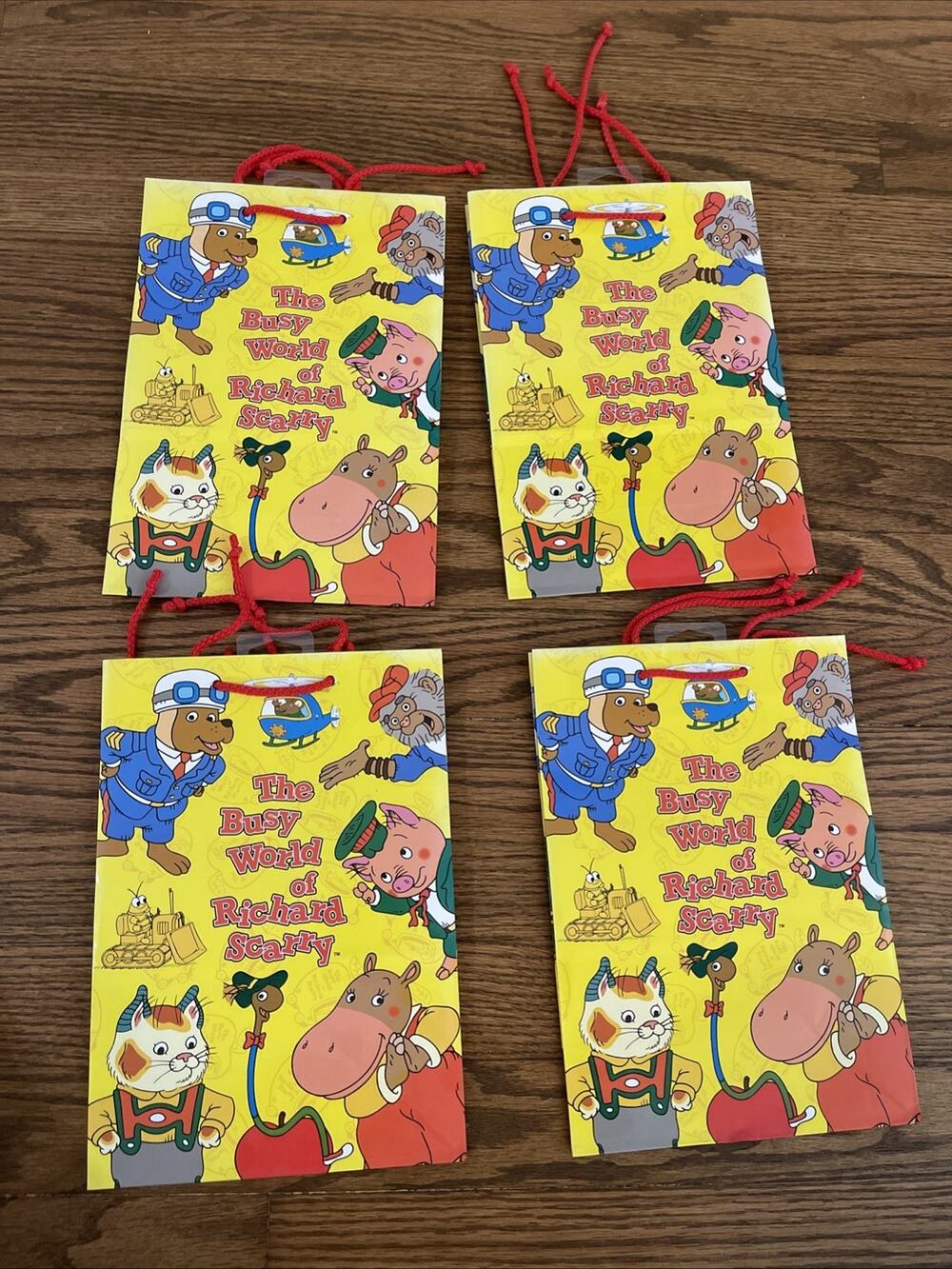 The Busy World Of Richard Scarry Gift Bags Set Of 4 Vintage Party Supplies 1998